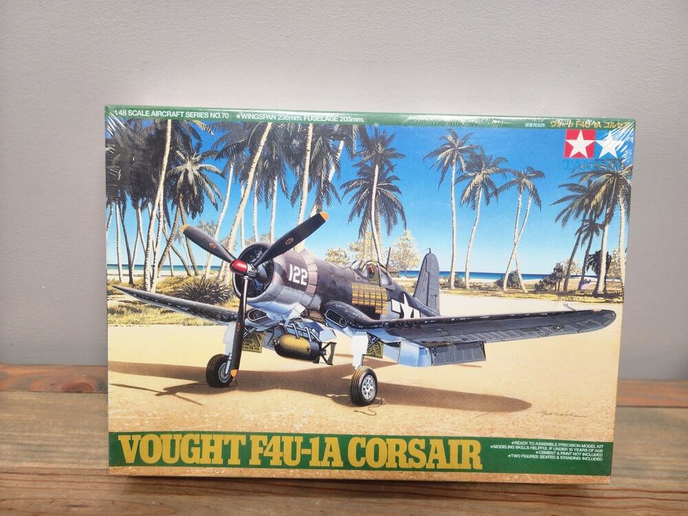 Tamiya 1/48 scale model kit 61070, Vought F4U-1A Corsair.